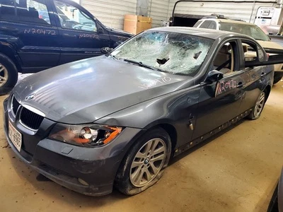 Vacuum Pump 3.0L Fits 06-08 BMW Z4 1723432 - Image 1 of 4