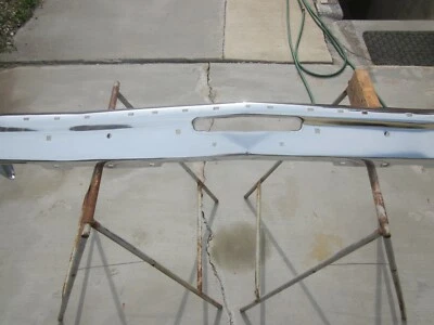 Para-choque dianteiro Ford Pinto 1974-76 - Imagem 1 de 4