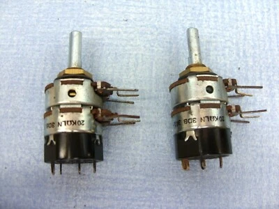 2  PIECES    20K  LINEAR  DUAL  SWITCHED  (DPST)  POTENTIOMETERS  - Image 1 of 2