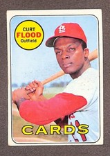 1969 Topps #540 Curt Flood St. Louis Cardinals