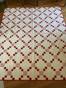 Fantastica Trapunta Vintage Blocco Nove Patch Cucita a Mano Casale Rosa Rosso 77" x 89" - Foto 1 di 21