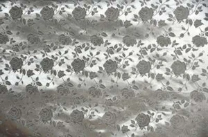 SFONDO JACQUARD FLOREALE RASO BROCCATO TESSUTO MATRIMONIO DA CORTILE ARREDAMENTO CASA-ARGENTO - Foto 1 di 1