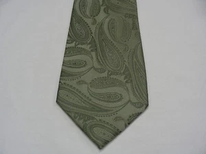 PERRY ELLIS - PORTFOLIO - PAISLEY - 100% SILK NECK TIE! - Picture 1 of 9
