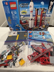 LEGO 3368 City Space Centre Space Explorers On A Mission To Mars! 494 Pcs