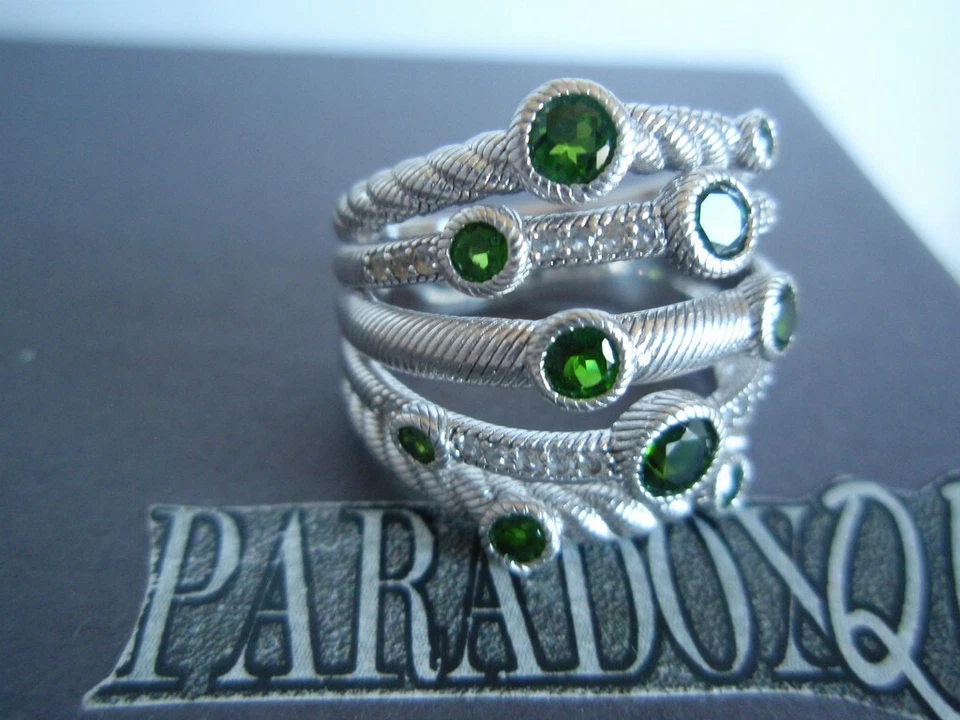 Anillo Judith Ripka Plata de Ley 925 Multi Fila Cromo Verde Diopsita Talla 7.5 Foto 1 de 4