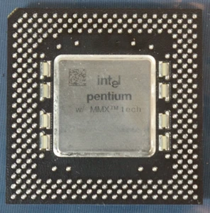 Pentium MMX Processor Socket 7 200MHz FV80503200 SL27J 1995 - Works? Scrap? - Picture 1 of 4