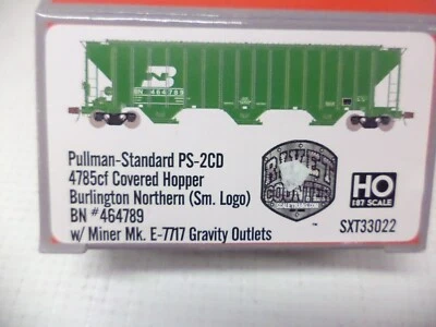 ScaleTrains Ho SXT33022, PS 4785cf Covered Hopper, BN 464789 - Image 1 of 2