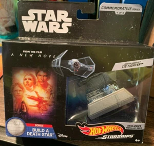 NUEVO Hot Wheels Star Wars Darth Vader's Tie FIgher 4 de 9 - Imagen 1 de 7