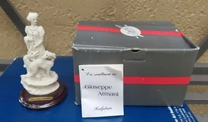 Scultura donna con due cani firmata Giuseppe Armani 1993 vintage. Scatola originale - Foto 1 di 8