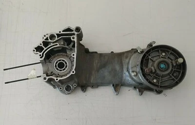 CARTER MOTORE ALBERO E INGRANAGGI ruota PIAGGIO LIBERTY 4T RST 50 ricambi usati - Imagen 1 de 4