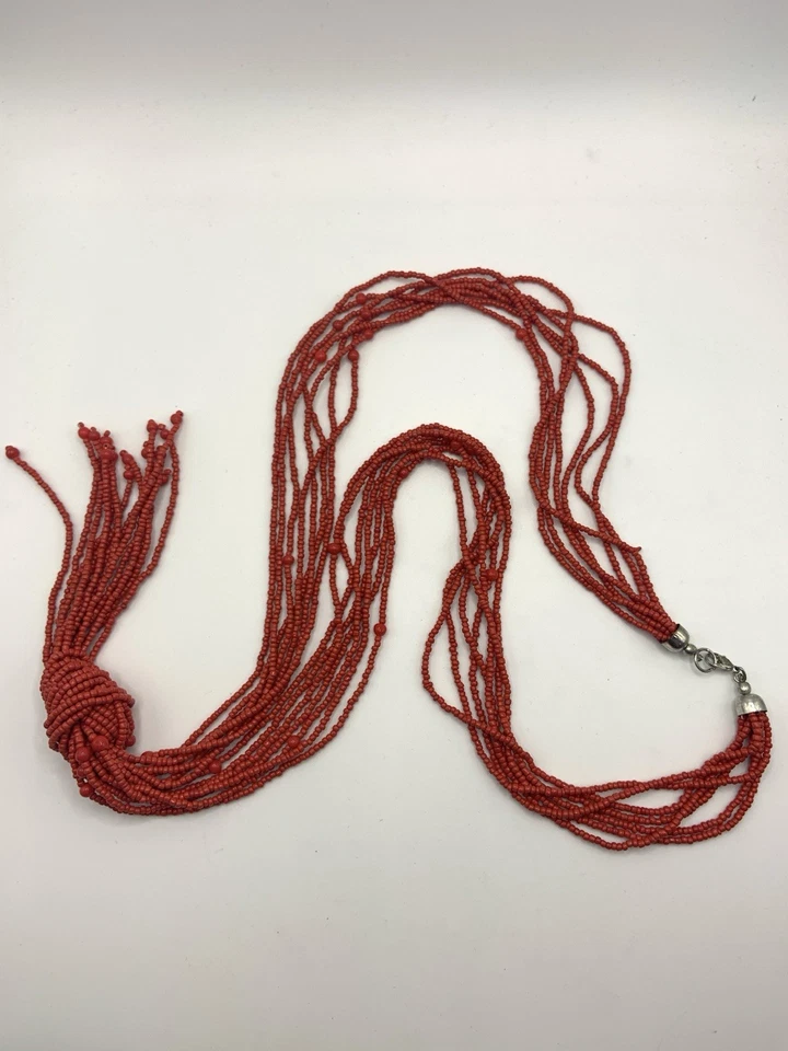 红色玻璃种子串珠多股结流苏项链银色 — 第 1/1 张图片