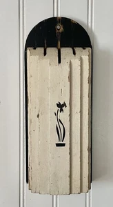 VINTAGE WOODEN WALL HANGING KNIFE BLOCK - Picture 1 of 9