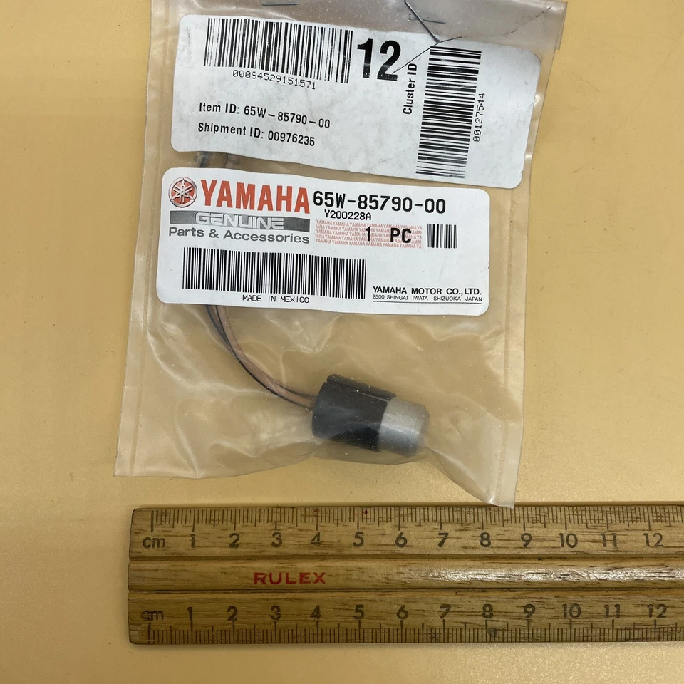 65W-85790-00 Genuine Yamaha Thermosensor assembly Switch Temperature F25 OEM - Image 1 of 4