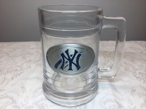 New York Yankees Silver MLB Fan Apparel 