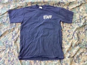 T-Shirt Old Stock Promo Guinness Zug Entwurf Bier Perfect Pint STAFF MEDIUM - Bild 1 von 4