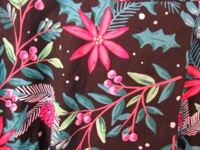 SCRUB TOP  Winter Flowers - Pine Cones Berries   Size  2X  US Scrubs, 3 pockets - Image 1 of 4