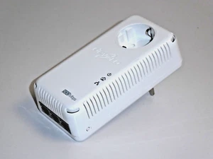 Devolo dLAN 500 AVtriple+ Powerline Adapter, 500 Mbps, 3-Port, 2 Jahre Garantie - Bild 1 von 3