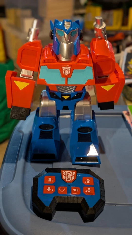 Transformers R/C Optimus Prime Rescue Bots Academy - Tested - Complete w/ Remote - Image 1 of 4