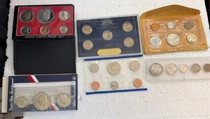 Estate Lot-Includes Everything Seen- Uncirculated Sets, Silver, 6 Sets In Lot - Picture 1 of 24
