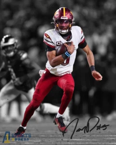 Jayden Daniels Washington Commanders Signed Action Photo Autograph Print - Picture 1 of 6