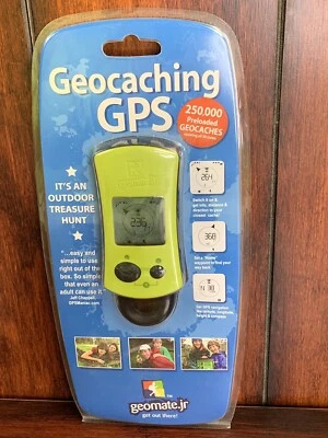 Geomate Jr Geocaching GPS Green/Blue 250k Preloaded Geocaches NEW IN PACKAGE - Image 1 of 3