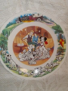 Esclusivo piatto da collezione Walt Disney Wedgwood 101 Dalmati Bone China - Foto 1 di 4