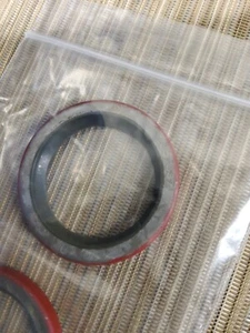 Detroit Diesel Seal Cam And Balance Front 23516871 NOS - Picture 1 of 2