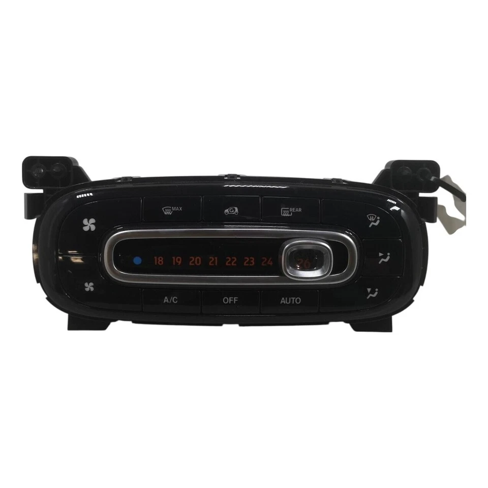 Heat/ac Controler Smart Forfour Prime Premium 2014-2021 999cc Petrol A4539050600 - Image 1 of 4
