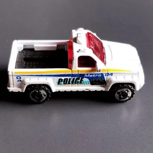 Matchbox Mattel made in China in 2000. Police TrooP Carrier. 7.5 cm long. - Picture 1 of 6