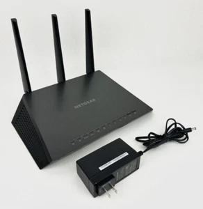 Netgear R6700 AC1750 Inteligentny router dwupasmowy Wi-Fi - U - Zdjęcie 1 z 7