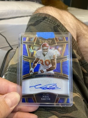2022 Panini Select Select Signatures Neil Smith #SSP-CES - Image 1 of 2