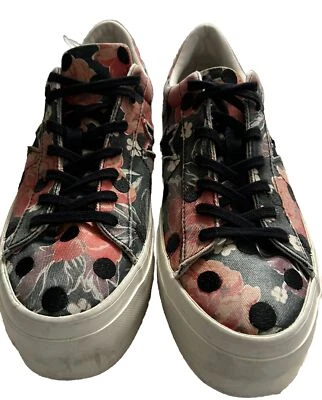 匡威厚底鞋女式花卉单星圆点牛斑 560698C 9.5 码 — 第 1/4 张图片