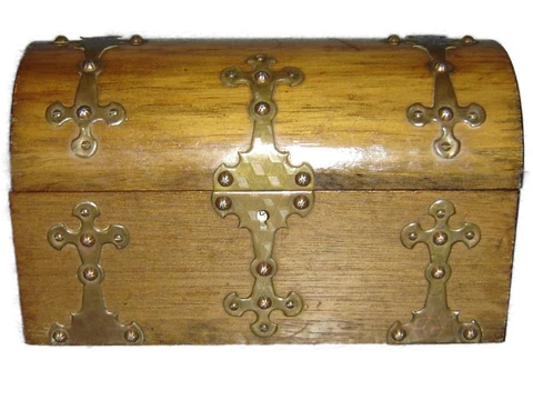 Antique Burl walnut Dome Coffer Trunk Chest Tea Caddy With Lock Brass Decoration Cover