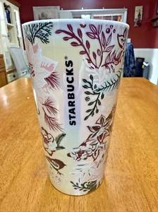 Taza de café Starbucks 12 oz blanca iridiscente bosque encantado floral vacaciones ¡FS! - Imagen 1 de 9