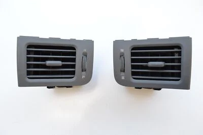 Ranuras de ventilación salpicadero Nissan X-Trail 2008 RHD 68761JG00A 68760JG00A Foto 1 de 4