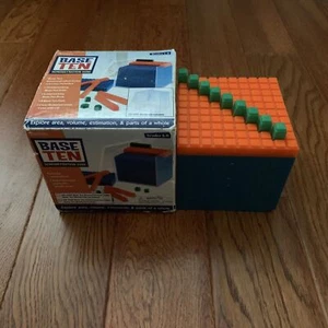 base ten blocks demostration cube-read - Picture 1 of 7