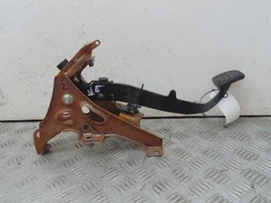 Toyota Corolla Verso Clutch Pedal Assembly Mk1 1.8 Petrol 2004-2009A - Picture 1 of 8