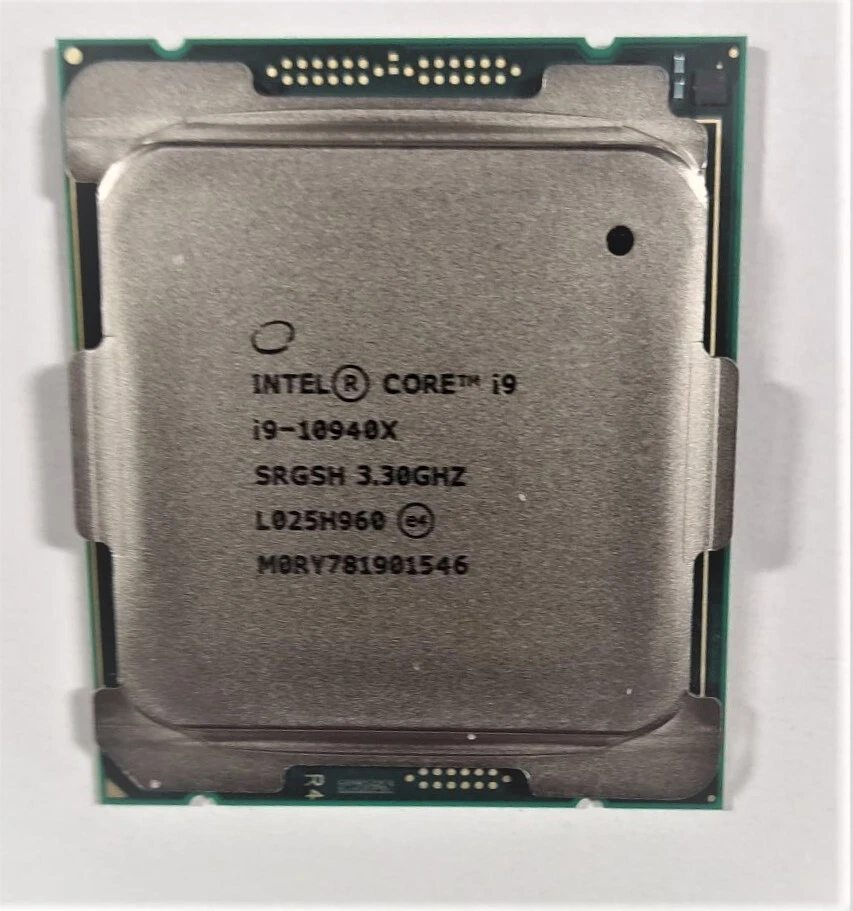 Intel Core i9-10940X SRGSH 3,30GHz LGA2066 Processor - Image 1 of 1