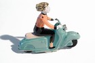 * Blechspielzeug  TEENAGER AUF VESPA (-grün-) °° Tin Toy °° DDR - Replika
