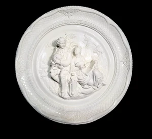 20th Century Plaster Cast Wall Hanging Depicting a Classical Couple - Picture 1 of 5