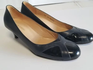 Bruno Magli 9.5 AA Blue Pumps patent leather 3" heels Shoes Casual Dress  - Picture 1 of 13