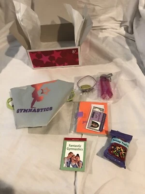 American Girl McKenna's ACCESORIOS Bolso Collar Libro Diario + para Muñeca McKenna Foto 1 de 4