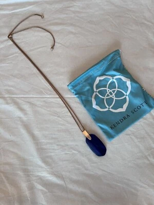 Collar de oro rosa brillante azul Kendra Scott Inez en muy buen estado Foto 1 de 3