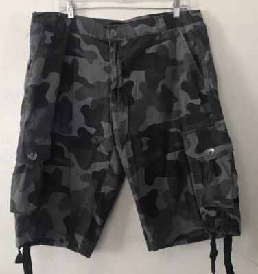 Southpole Gray Camo Cargo Shorts Camouflage Mens 36 Gorpcore Rip Stop Outdoors Foto 1 de 4