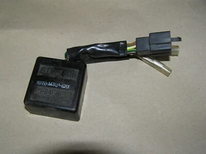 HONDA VF 750F Relais Lichtrelais Stop tail light relay - Bild 1 von 1