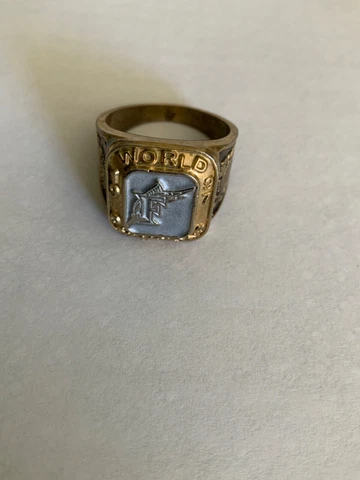 Miami Florida Marlins 1997 World Series Ring Cover