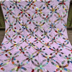 Vintage Doppel Ehering Quilt Top Rosa Blumen Handgenäht 91X74 Selbstgemacht - Bild 1 von 18