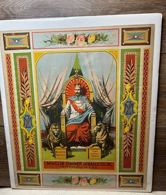 ESCASO Maclin Zimmer King on Throne Tabaco Caddy Caja Etiqueta Grande 13.75x12 Foto 1 de 4