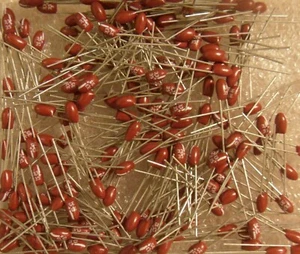 Tantalum Capacitors - Radial Leads - NEW - Brand Names - Picture 1 of 40