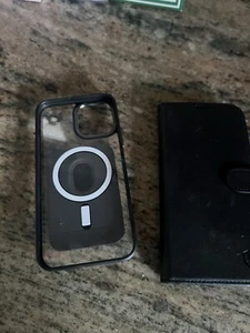 2 Apple 13 Max Pro Cases - Zdjęcie 1 z 3